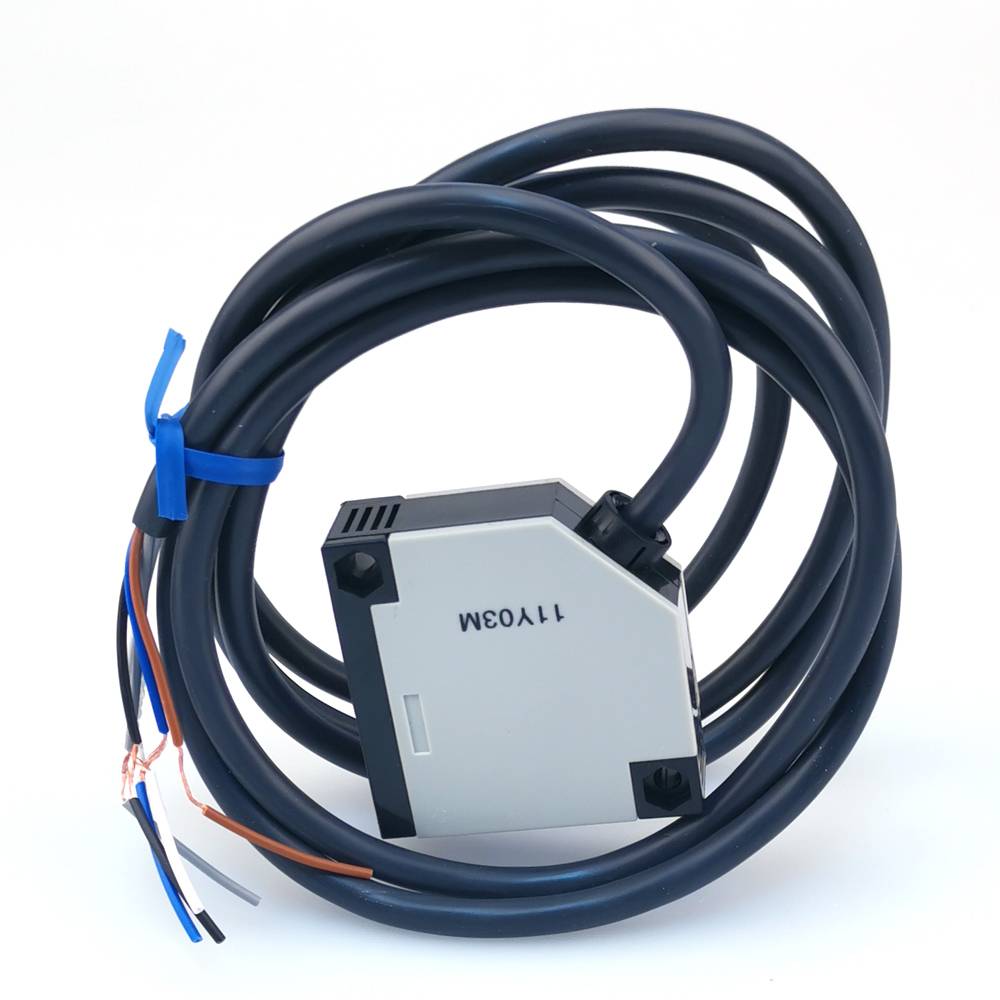 Omron E3JK-DS30M1 Photoelectric Switch Sensor 12-24V