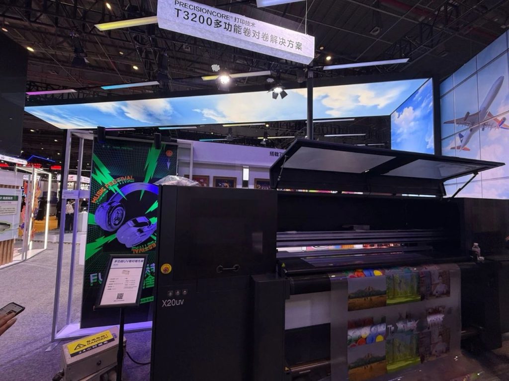 Atexco UV roll-to-roll machine