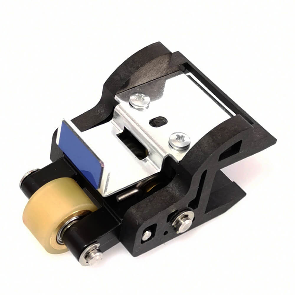 VP-540 Pinch Roller L—6700462100 (Left Side)